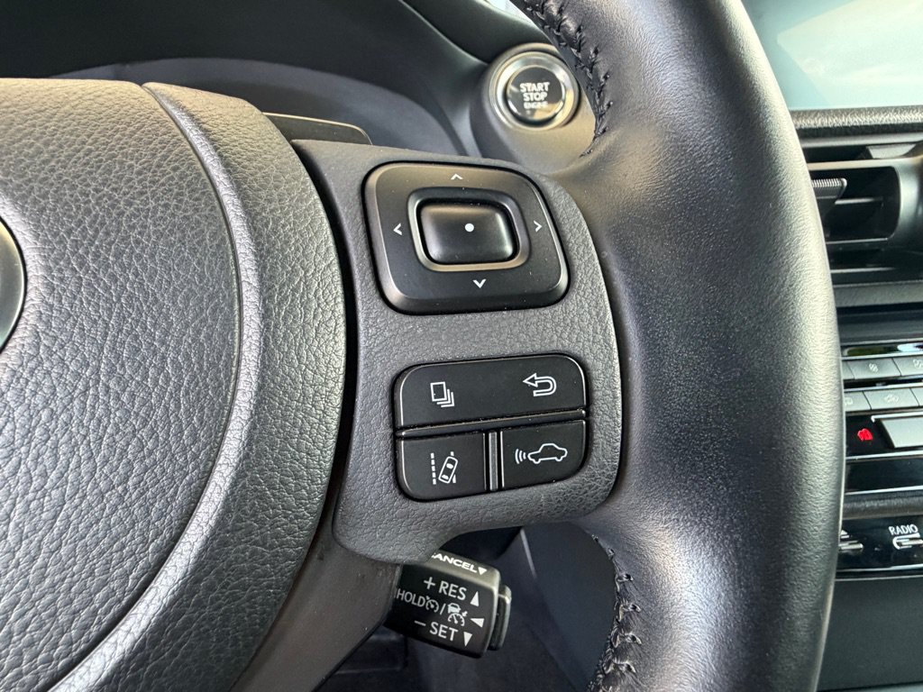 Used 2024 Lexus IS 300 w/ Premium Package RWD image 9