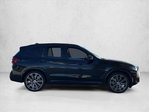 Used 2024 BMW X3 sDrive30i w/ Premium Package w/ZPA image 4