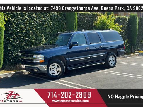 Used 2004 Chevrolet Suburban LT w/ Preferred Equipment Group image 12