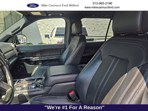 Used 2018 Ford Expedition Max Limited w/ Equipment Group 301A AWD/4WD image 8