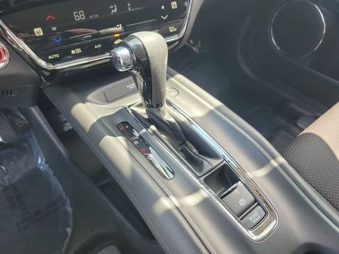 Certified 2022 Honda HR-V EX image 29