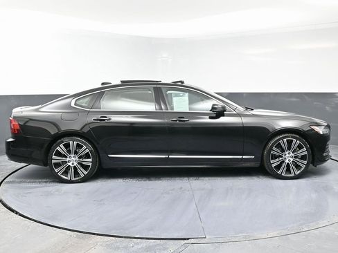 Used 2023 Volvo S90 B6 Plus w/ Protection Package Premier image 8