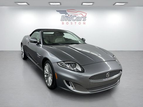 Used 2012 Jaguar XK Convertible RWD image 3