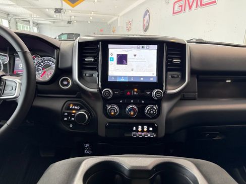 Used 2025 RAM 1500 Big Horn AWD/4WD image 18