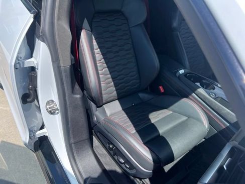 Used 2022 Audi RS e-tron GT w/ Year 1 Package AWD/4WD image 27