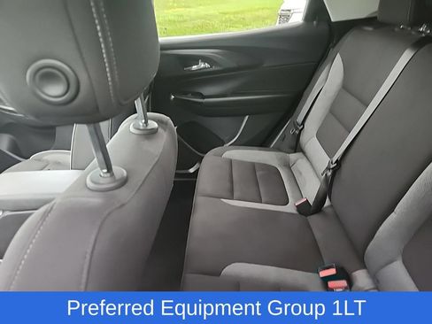 Used 2024 Chevrolet TrailBlazer LT w/ LT Cold Weather Package FWD image 13