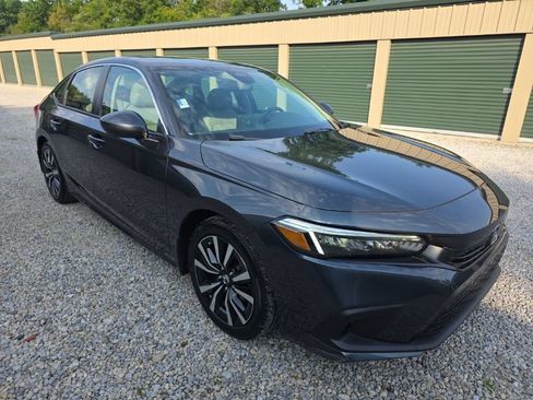 Used 2024 Honda Civic EX image 7