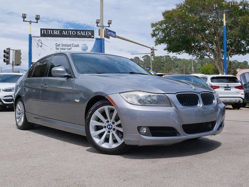 Used 2011 BMW 328i Sedan RWD image 3