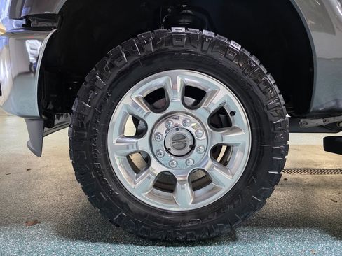 Used 2016 Ford F350 Lariat w/ Lariat Ultimate Package image 12