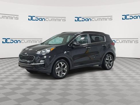 Used 2022 Kia Sportage EX AWD/4WD image 4