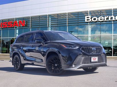 Used 2024 Toyota Highlander XSE