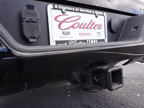 Certified 2022 GMC Sierra 1500 AT4 w/ AT4 Premium Package image 8