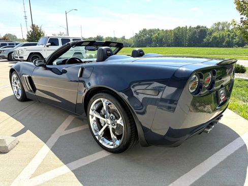 Used 2013 Chevrolet Corvette Grand Sport w/ 3LT Preferred Equipment Group RWD image 6