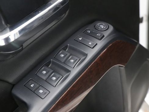 Used 2016 GMC Sierra 3500 SLE w/ SLE Preferred Package image 19