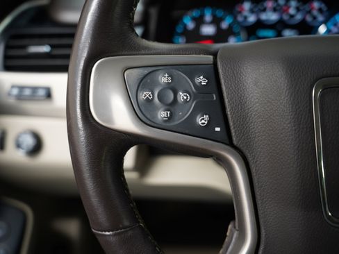 Used 2019 GMC Yukon XL Denali w/ Denali Ultimate Package image 11