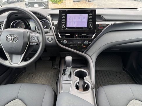 Used 2024 Toyota Camry LE w/ Convenience Package FWD image 17