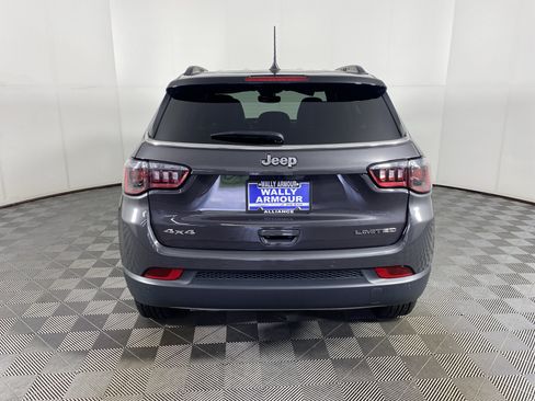 Used 2024 Jeep Compass Limited AWD/4WD image 8