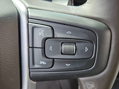 Used 2024 GMC Sierra 1500 SLT w/ SLT Convenience Package image 22