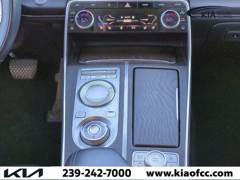 Used 2022 Genesis GV80 3.5T w/ Prestige Package 07 image 18