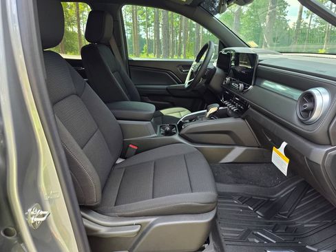 New 2026 Chevrolet Colorado LT RWD image 23