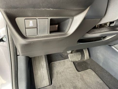 Used 2024 Honda HR-V LX image 24