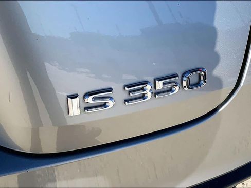 Used 2023 Lexus IS 350 F Sport image 10