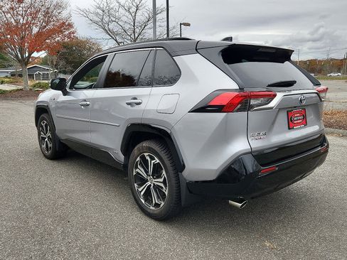 Used 2023 Toyota RAV4 XSE image 7