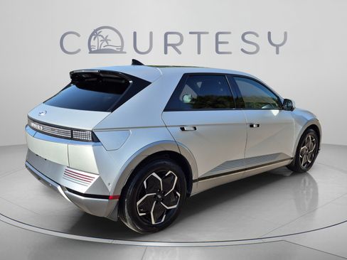 Certified 2024 Hyundai Ioniq 5 Limited RWD image 5