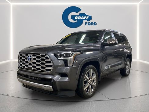 Used 2024 Toyota Sequoia Capstone AWD/4WD image 3