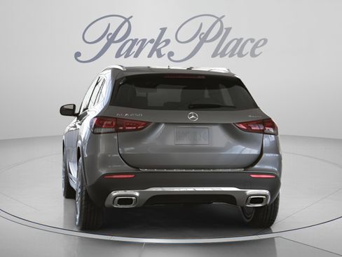 Used 2022 Mercedes-Benz GLA 250 4MATIC image 16