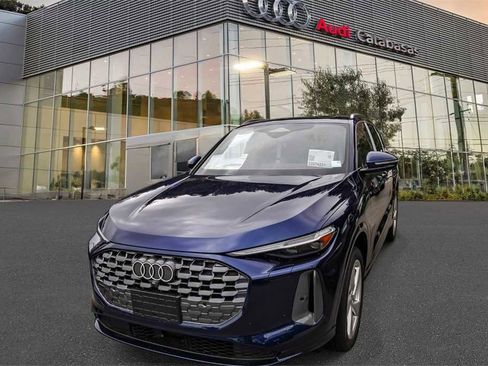 New 2025 Audi Q5 Premium Plus image 1