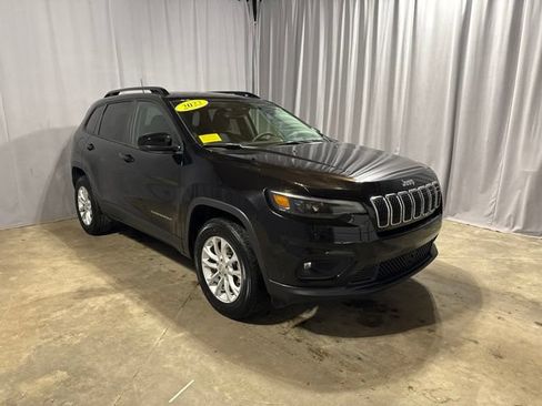 Used 2022 Jeep Cherokee Latitude Lux w/ Mopar Interior Package AWD/4WD image 9