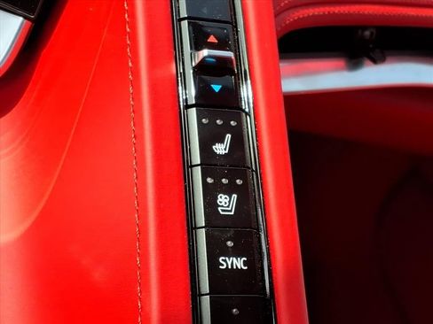 Used 2023 Chevrolet Corvette Stingray Premium Conv w/ Z51 Performance Package image 21