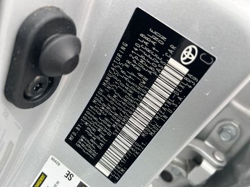 Used 2025 Toyota Corolla LE image 22