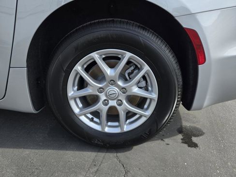 New 2026 Chrysler Pacifica Select image 35