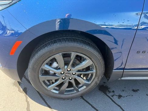 Used 2023 Chevrolet Equinox RS w/ LPO, Floor Liner Package AWD/4WD image 7