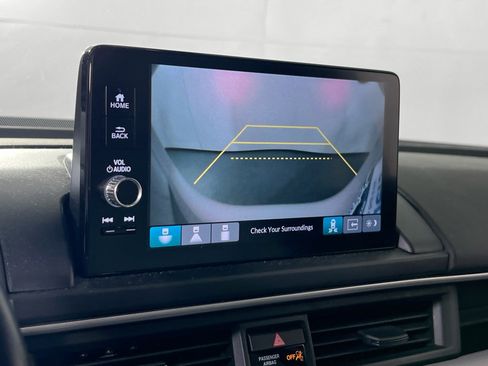 Used 2023 Honda Pilot EX-L image 13