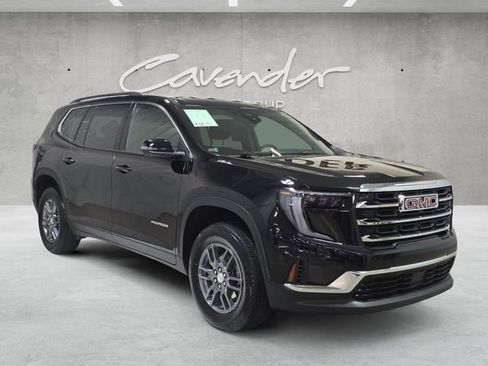 Used 2025 GMC Acadia Elevation image 2