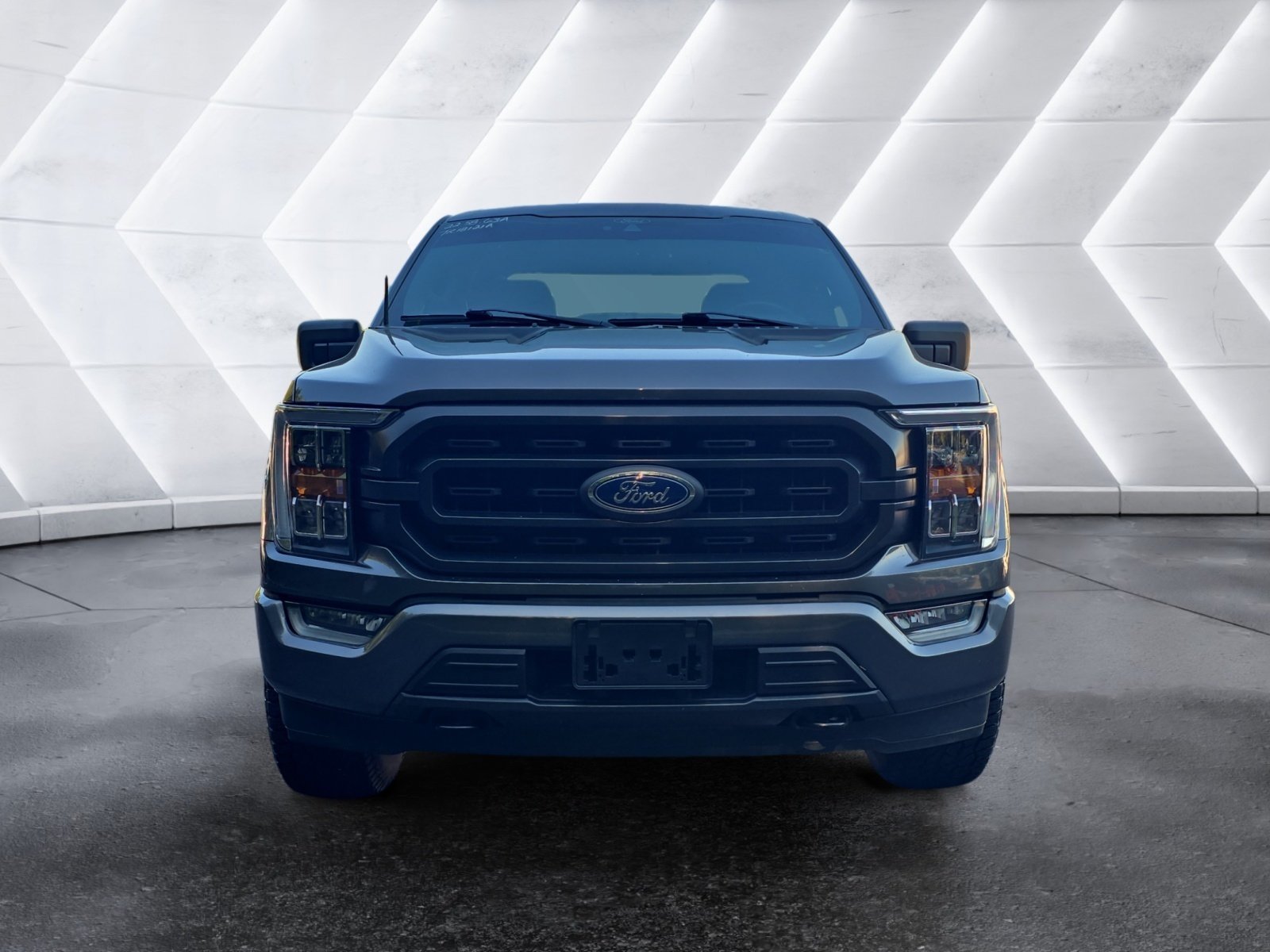 Used 2022 Ford F150 XLT w/ Equipment Group 302A High AWD/4WD image 8