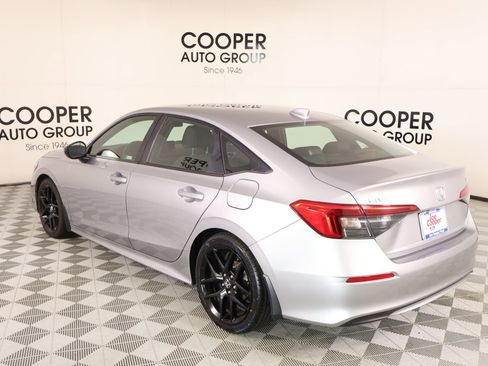 Used 2023 Honda Civic Sport image 21