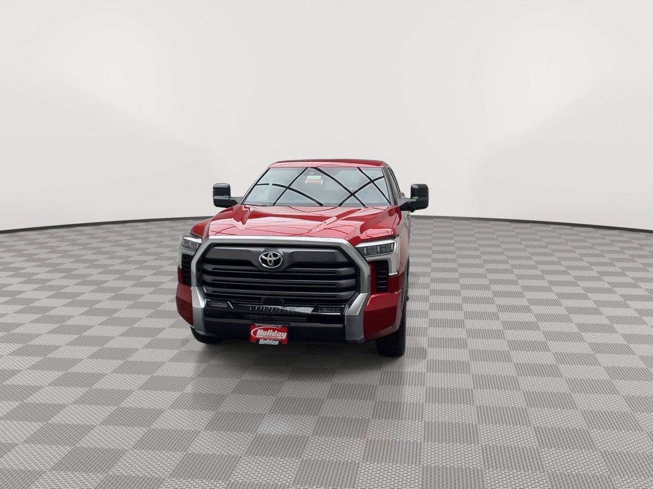 Used 2025 Toyota Tundra Limited AWD/4WD image 35