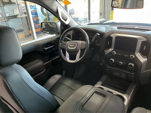 Used 2022 GMC Sierra 1500 SLT w/ SLT Premium Package AWD/4WD image 22