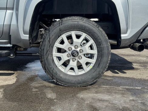 New 2026 Toyota Tacoma SR5 image 34