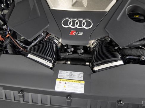 Used 2025 Audi RS 6 performance AWD/4WD image 53
