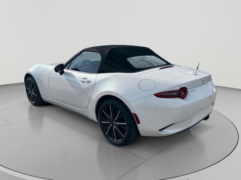Used 2024 MAZDA MX-5 Miata Grand Touring w/ Weather Package RWD image 3