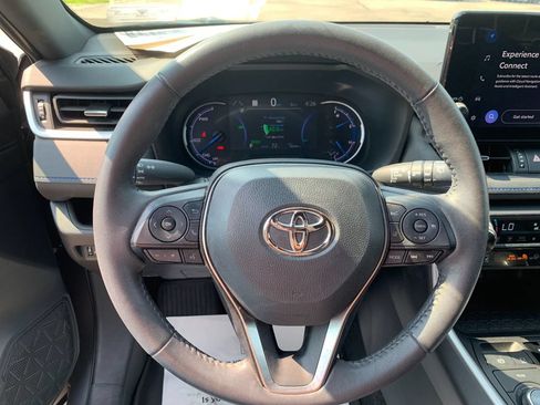 Used 2024 Toyota RAV4 XSE w/ Weather Package AWD/4WD image 25