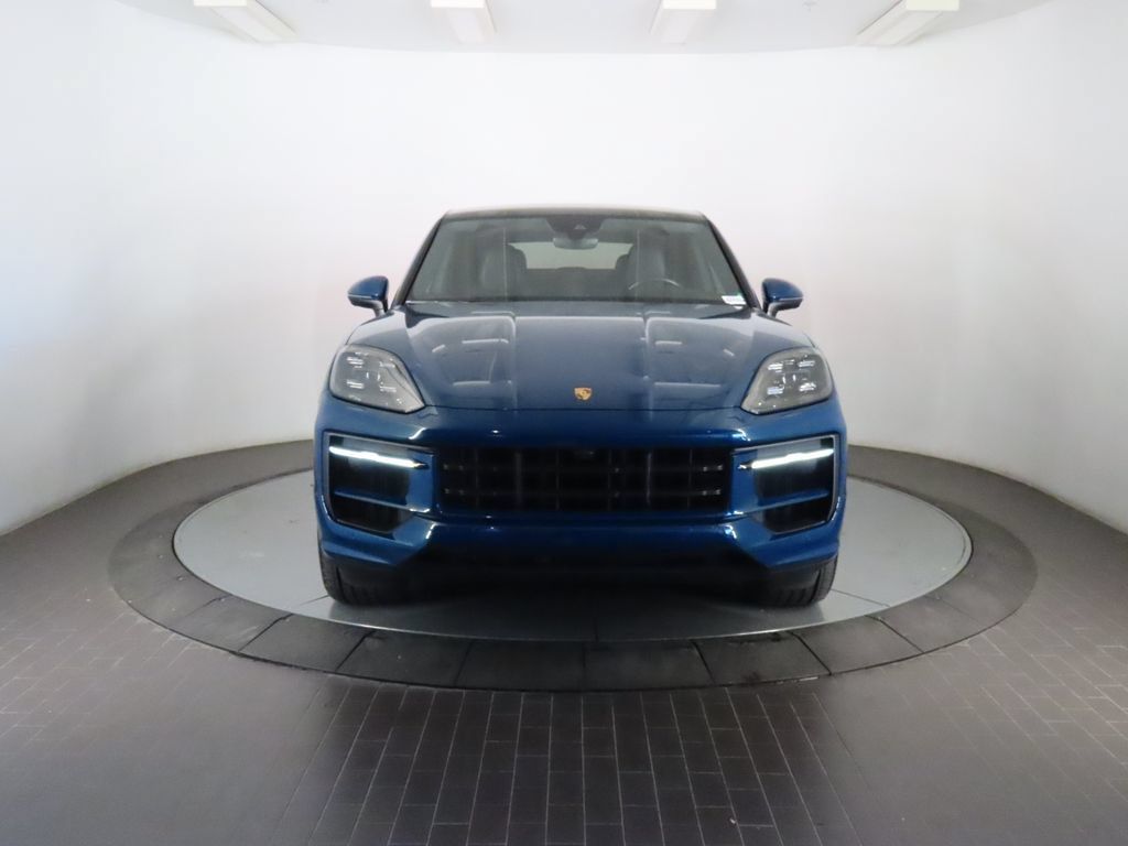 Certified 2025 Porsche Cayenne S AWD/4WD image 10