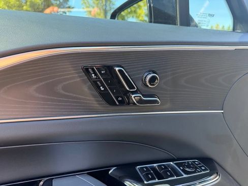 Used 2024 Cadillac Lyriq Sport AWD/4WD image 12