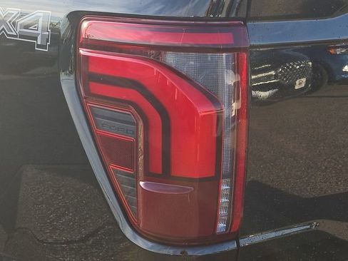 Used 2025 Ford F150 Lariat image 11