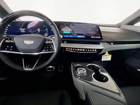 New 2026 Cadillac Optiq Sport 1 image 6
